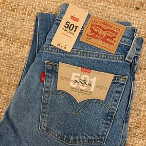 Levi’s 501® ORIGINAL FIT STRETCH WOMEN'S JEANS